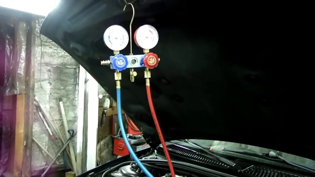 Επισκευή πίεσης συστήματος A/C