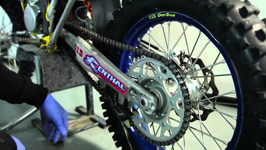 Επισκευή-ρύθμιση καδένας Enduro